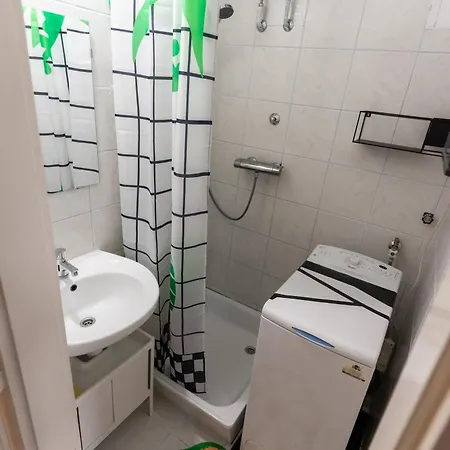 Apartment Poli24